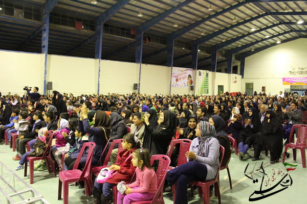 افتتاح هفتمین بازارچه خیریه کوثر در رفسنجان