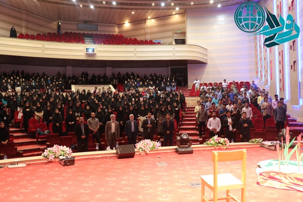 برگزاری جشن ۲ سالگی جامعه اسلامی دانشگاه ولی‌عصر (عج) باحضور پدر شهید احمدی روشن