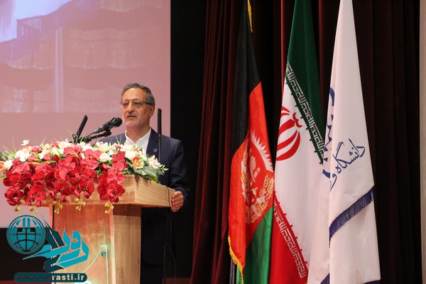 سوم اردیبهشت روز “علم ایران و افغانستان” نامگذاری شود