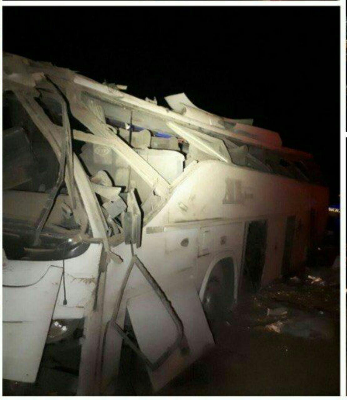 اصلاحیه/مدیر پایانه مسافربری رفسنجان: مرگ یک زن جوان در حادثه واژگونی اتوبوس کرمان-تهران