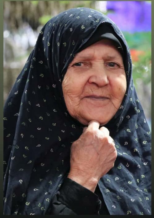 مادر شهیدان محمدی‌پور در رفسنجان به فرزندان شهیدش پیوست