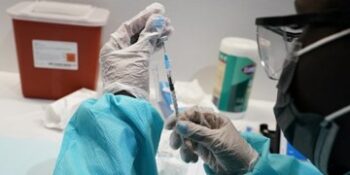 افزایش پایگاه های واکسیناسیون اتباع در رفسنجان