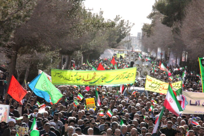 گزارش تصویری| ۲۲ بهمن؛ رفسنجانی ها زیر یک پرچم