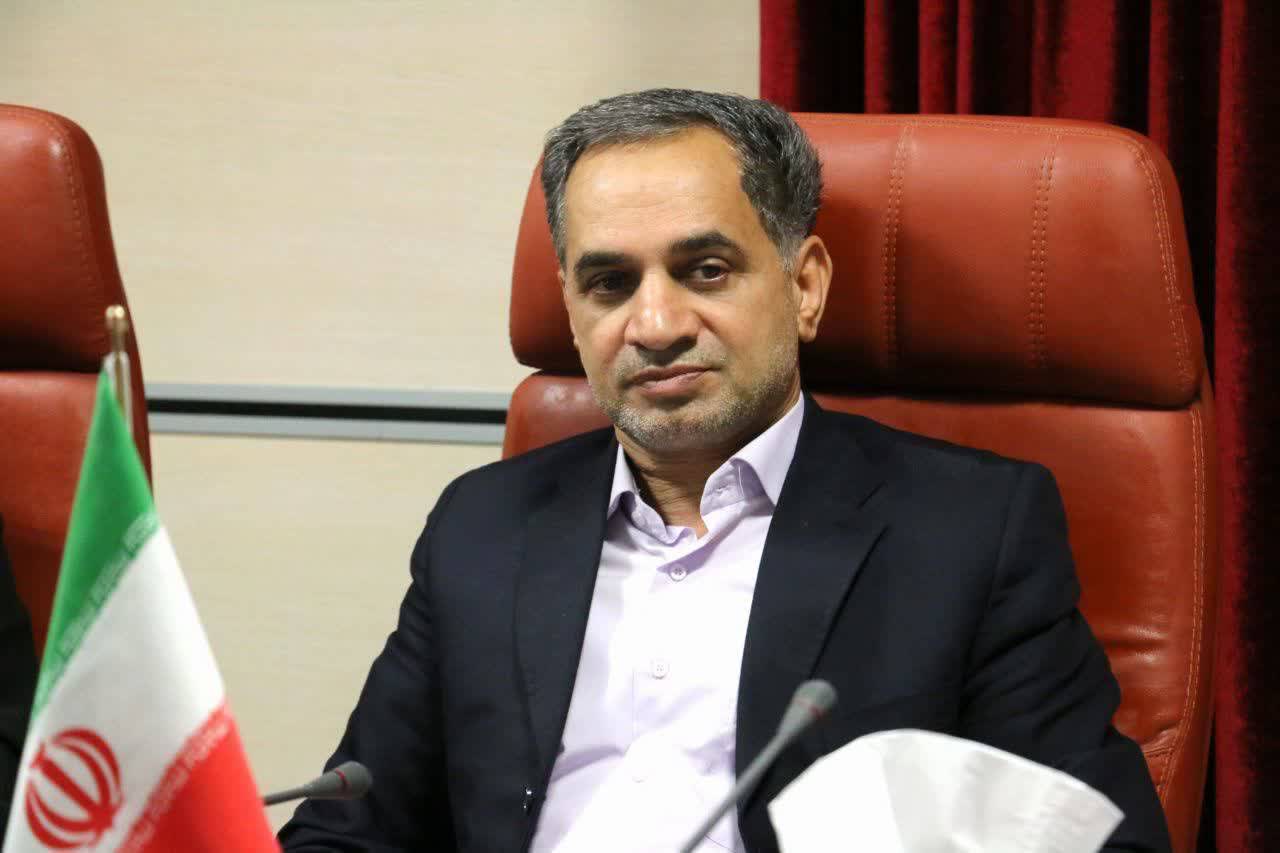 انتقال حساب های بانکی شرکت های صنعتی به استان باید عملیاتی گردد
