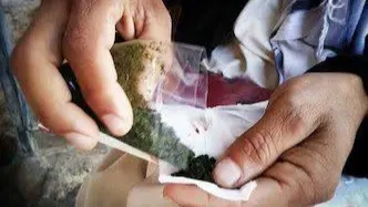 بمب ساعتی در بازار کرمان؛ فلزات سمی در کمین مصرف‌کنندگان «ناس»