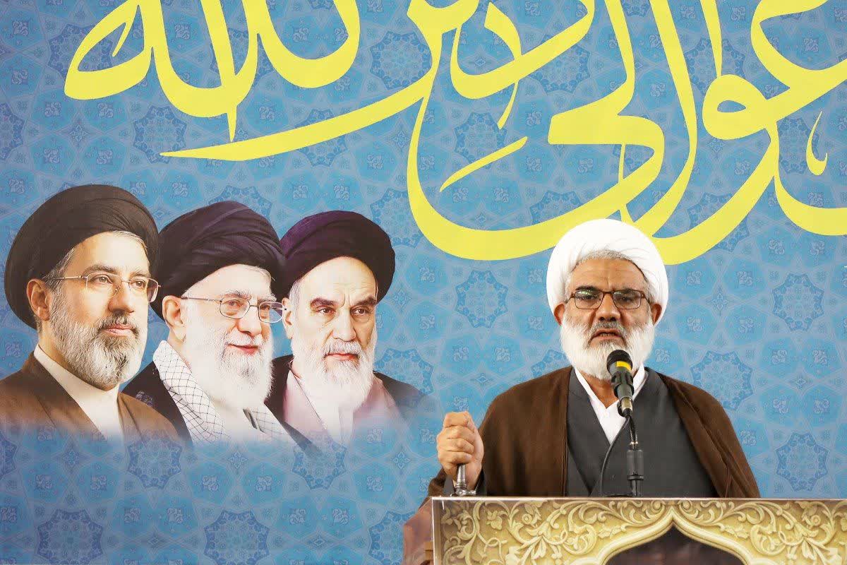 موضوع سوخت در کشور نباید عامل سوءاستفاده دشمن شود