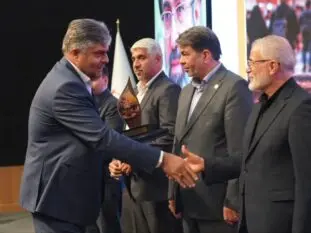تقدیر معاون وزیر کشور از مدیر مجتمع مس سرچشمه رفسنجان و عوامل موکب شهدای صنعت مس